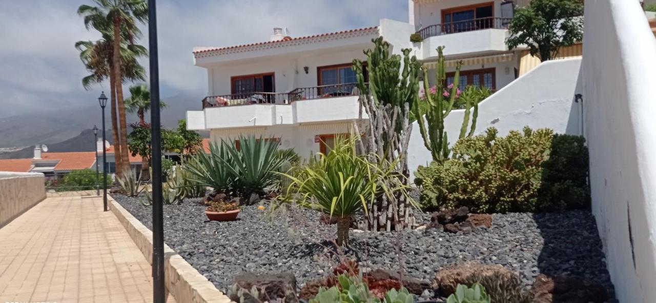 Hc Home Abroad Costa Adeje 外观 照片